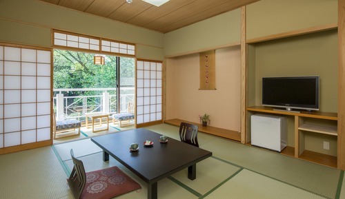 Habitación tradicional (Japanese Style, Meal at Private Room)