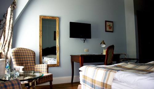 Habitación estándar con 1 cama doble o 2 individuales