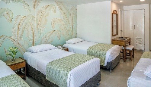 Habitación familiar, vistas al jardín