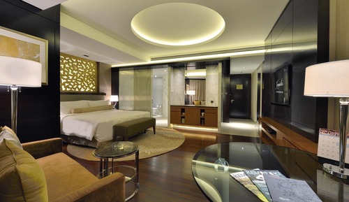 Habitación Deluxe, 1 cama de matrimonio grande, bañera, vistas a la ciudad