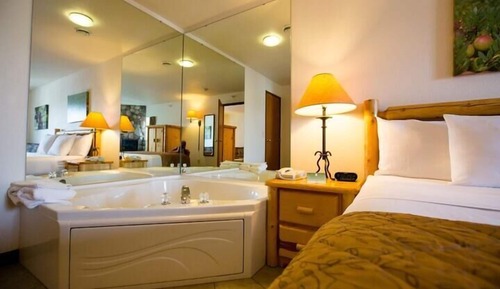 Suite, 1 cama de matrimonio grande (Sandhill Crane Suite)