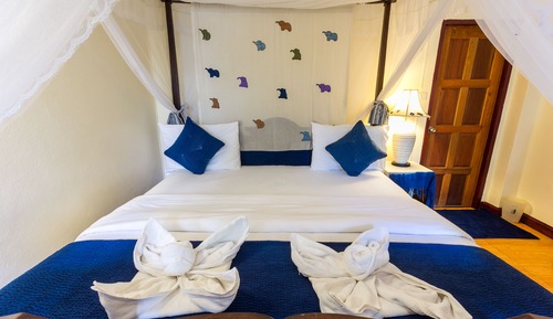 Standard Double Bed