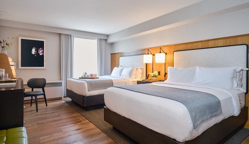Habitación, 2 camas de matrimonio, vistas a la ciudad (Deluxe Double Double ADA Compliant)