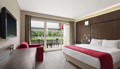 Habitación estándar, 1 cama de matrimonio grande, no fumadores, vistas a la ciudad
