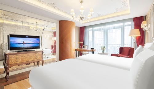 Habitación superior, vistas a la ciudad