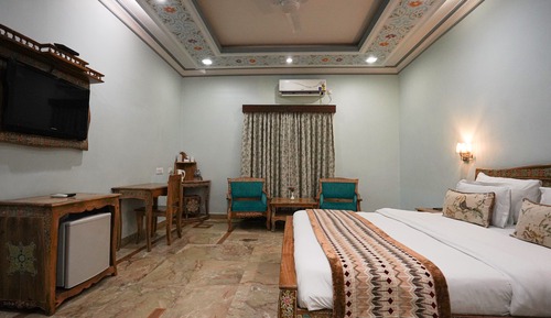 Habitación Deluxe, vistas a la piscina (Super Deluxe)