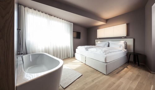 Suite romántica, balcón