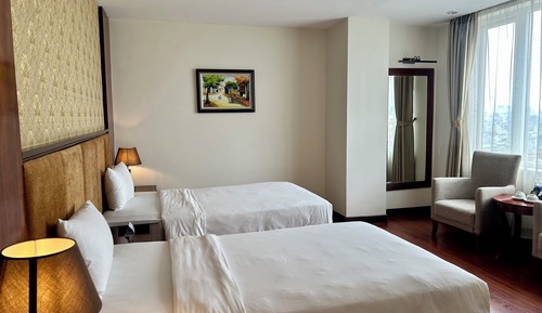 Habitación ejecutiva con 2 camas individuales, vistas a la ciudad