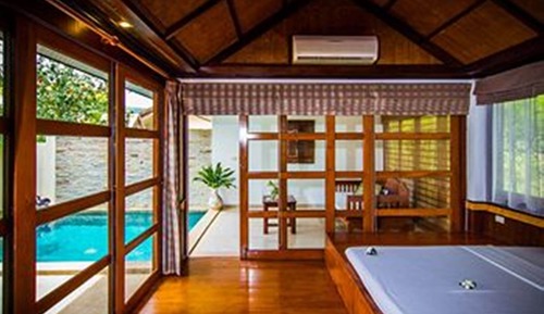 Villa (Pool)