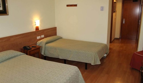 Habitación doble (extra bed)