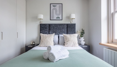 Apartamento City, varias camas, cocina, vistas a la ciudad
