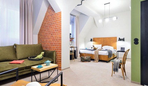 Suite junior (budynek Główny)