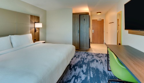 Habitación, 1 cama de matrimonio grande (Mobility/Hearing Access, Roll-In Shwr)