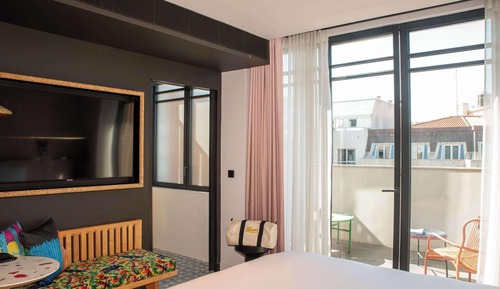 Medium Mama Double Terrace