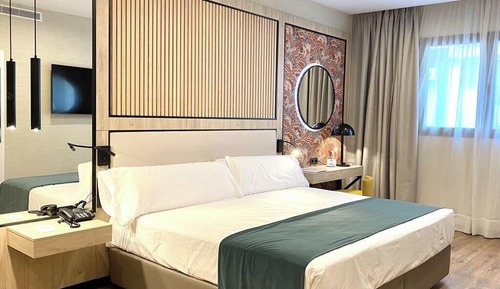 Habitación con 1 cama doble o 2 individuales