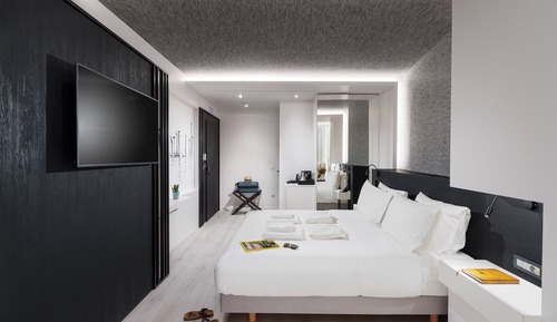 Habitación superior con 1 cama doble o 2 individuales