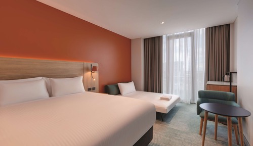 Habitación, 1 cama de matrimonio grande con sofá cama