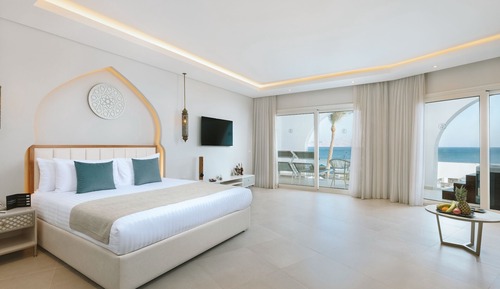 Executive Jacuzzi Suite