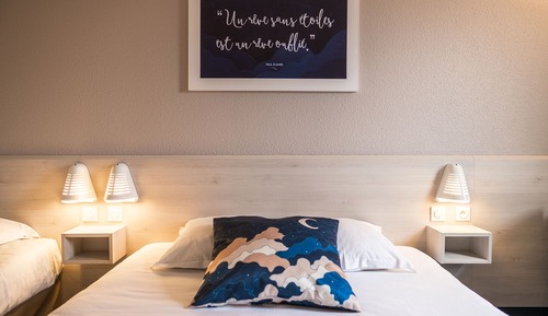 Habitación con 2 camas individuales