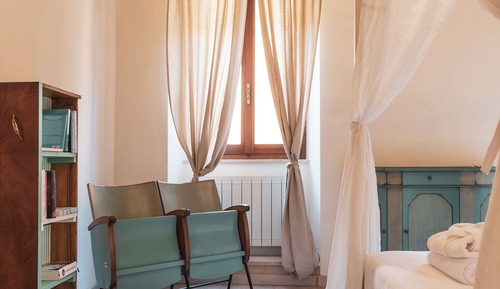 Apartamento, vistas a la colina