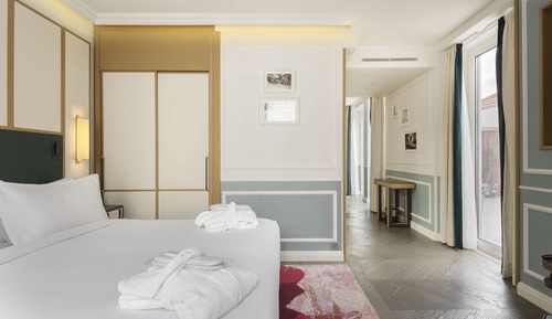Suite, 1 cama de matrimonio grande, terraza (Lapa)