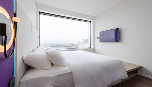 Habitación (JO King Bed Room With Extra Space)