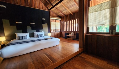 Habitación superior con 1 cama doble o 2 individuales