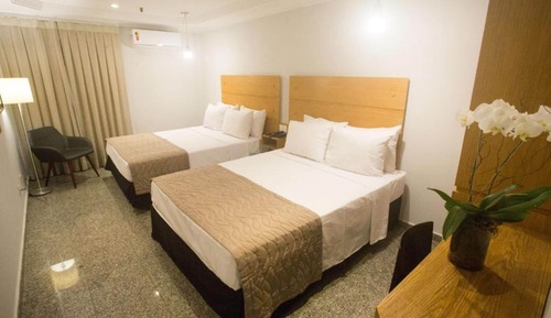 Habitación cuádruple estándar