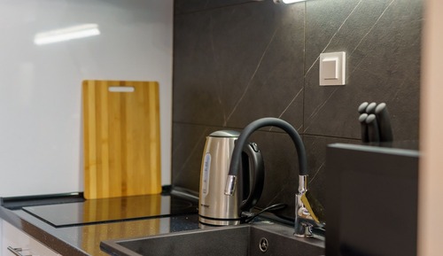 Deluxe Studio Suite