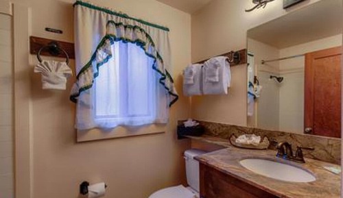 Cabaña superior, baño privado (Single Studio Cabin)