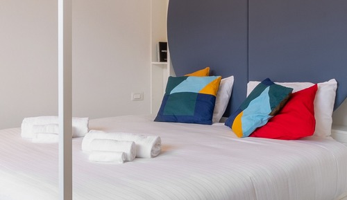 Habitación Confort con 1 cama doble o 2 individuales