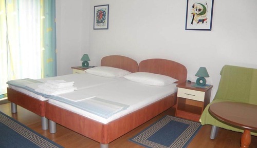 Apartamento (Deluxe Two Bedroom Apartment with Ter)