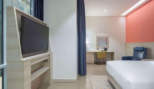 Habitación, 1 cama de matrimonio, vistas a la ciudad