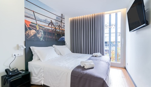 Habitación Premium con 1 cama doble o 2 individuales