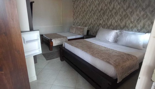 Habitación triple básica