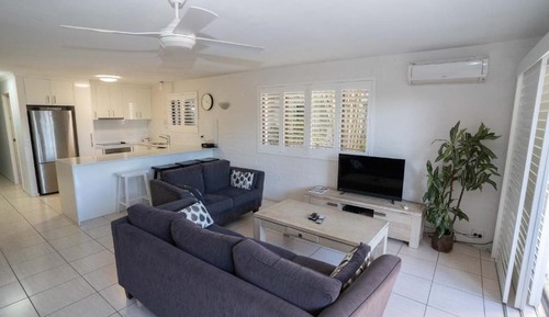 Apartamento, 2 habitaciones, balcón
