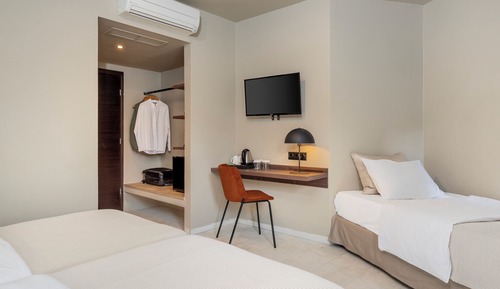 Habitación triple clásica