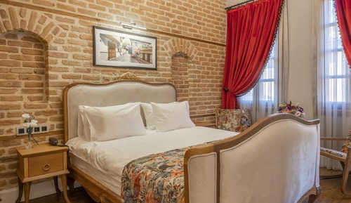 Suite estándar, 1 cama de matrimonio con sofá cama