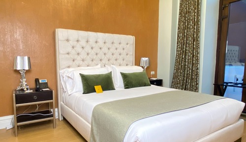 Habitación de lujo, 1 cama de matrimonio, vistas a la ciudad