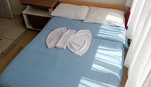 Basic Double Room, 1 Double Bed