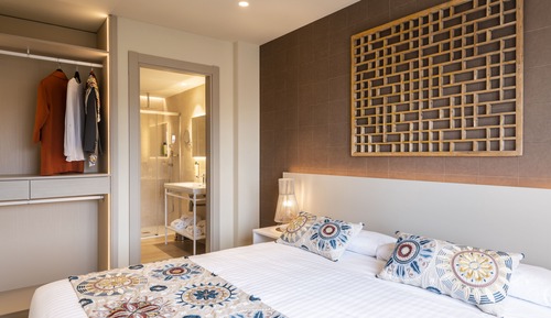 Apartamento de lujo, 2 habitaciones, balcón, vistas a la ciudad