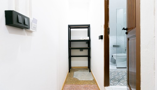 Habitación doble, sin ventanas