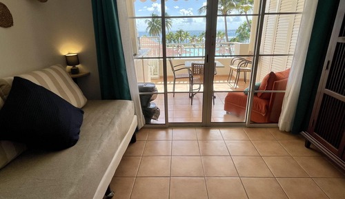 Suite estudio panorámica, vistas a la piscina, junto a la piscina (Barbadine 1010)