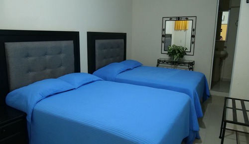 Habitación Business, 2 camas dobles