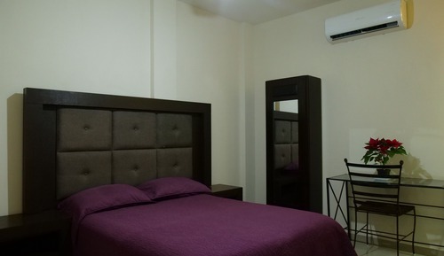 Habitación estándar, 1 cama de matrimonio grande