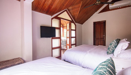 Habitación cuádruple básica