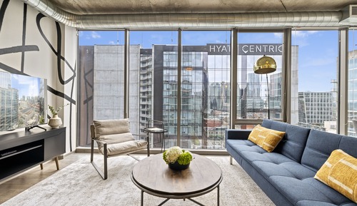 1 Bedroom Deluxe Sky