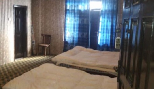 Habitación estándar con 1 cama doble o 2 individuales