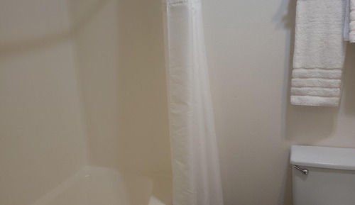 Habitación doble, accesible para personas con discapacidad, baño privado (UPSTAIRS-NO PETS)