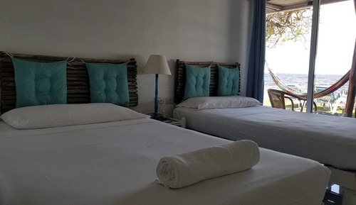 Habitación estándar con 1 cama doble o 2 individuales, 1 habitación, vistas a la playa
